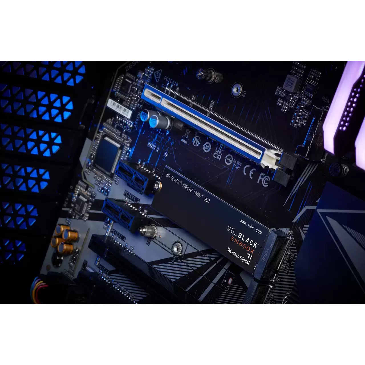 SSD M.2 1TB WD SN850X NVMe WDS100T2X0E Black - Slika 3