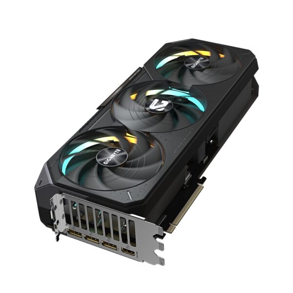 Alternative view of Gigabyte nVidia GeForce RTX 5080 GAMING 16GB GV-N5080GAMING-16GD rev. 1.0   VGA03066